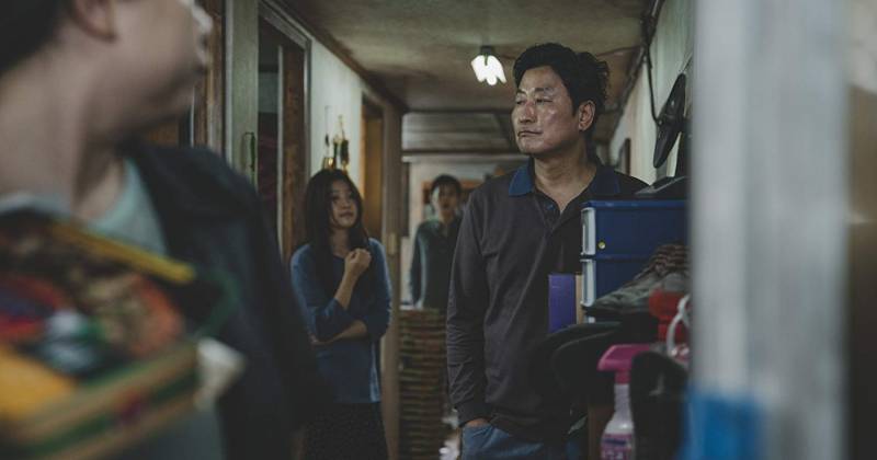 Ước mơ thoát nghèo của Ki-woo liệu có trở thành sự thật? (Ảnh: IMDb)