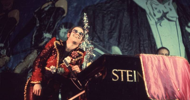 Elton John vào năm 1974 (WireImage)